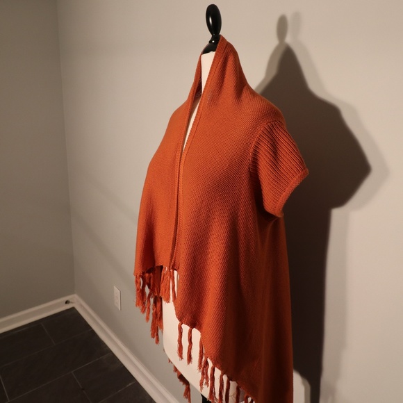 Willie Smith - Burnt Orange - Fringed Knitted Vest - Picture 1 of 6